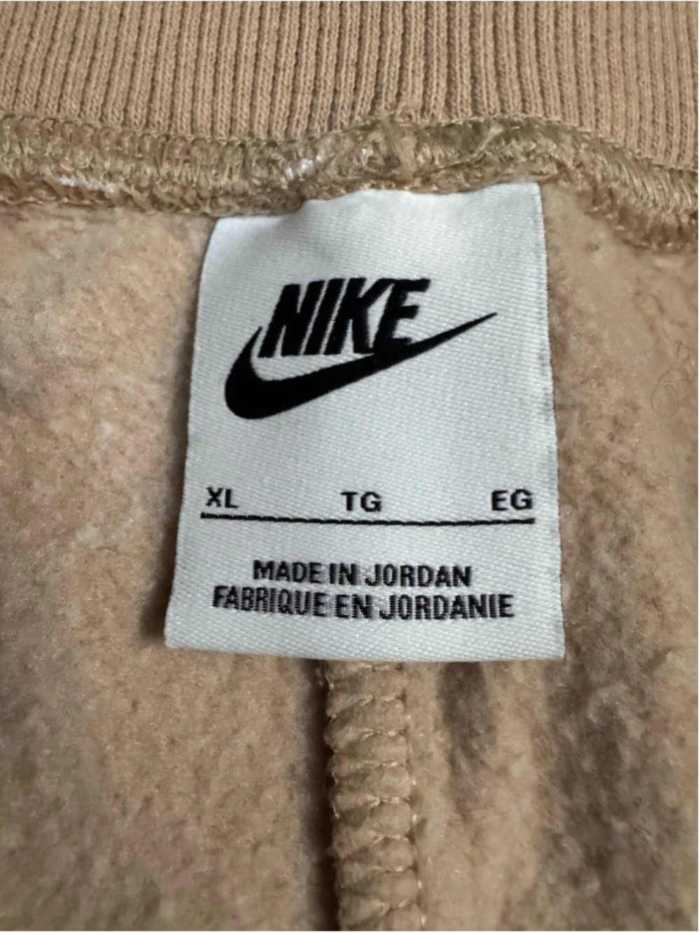 Nike Fleece High-Waisted Joggers Womens Sz XL Tan Ankle Sweatpant
